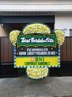 Papan Bunga Duka di Jambenenggang