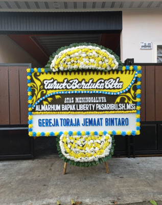 Papan Bunga Duka di Jambenenggang