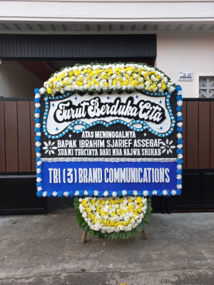 Papan Bunga Duka di Jambenenggang